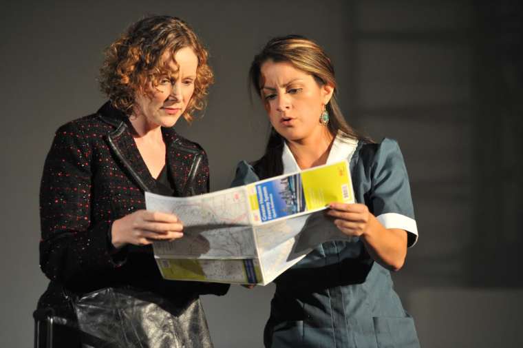 EstrellaandReneemapoutanillegalcoursetotheSouthwest